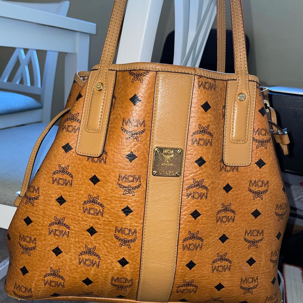 MCM shopper medium tote